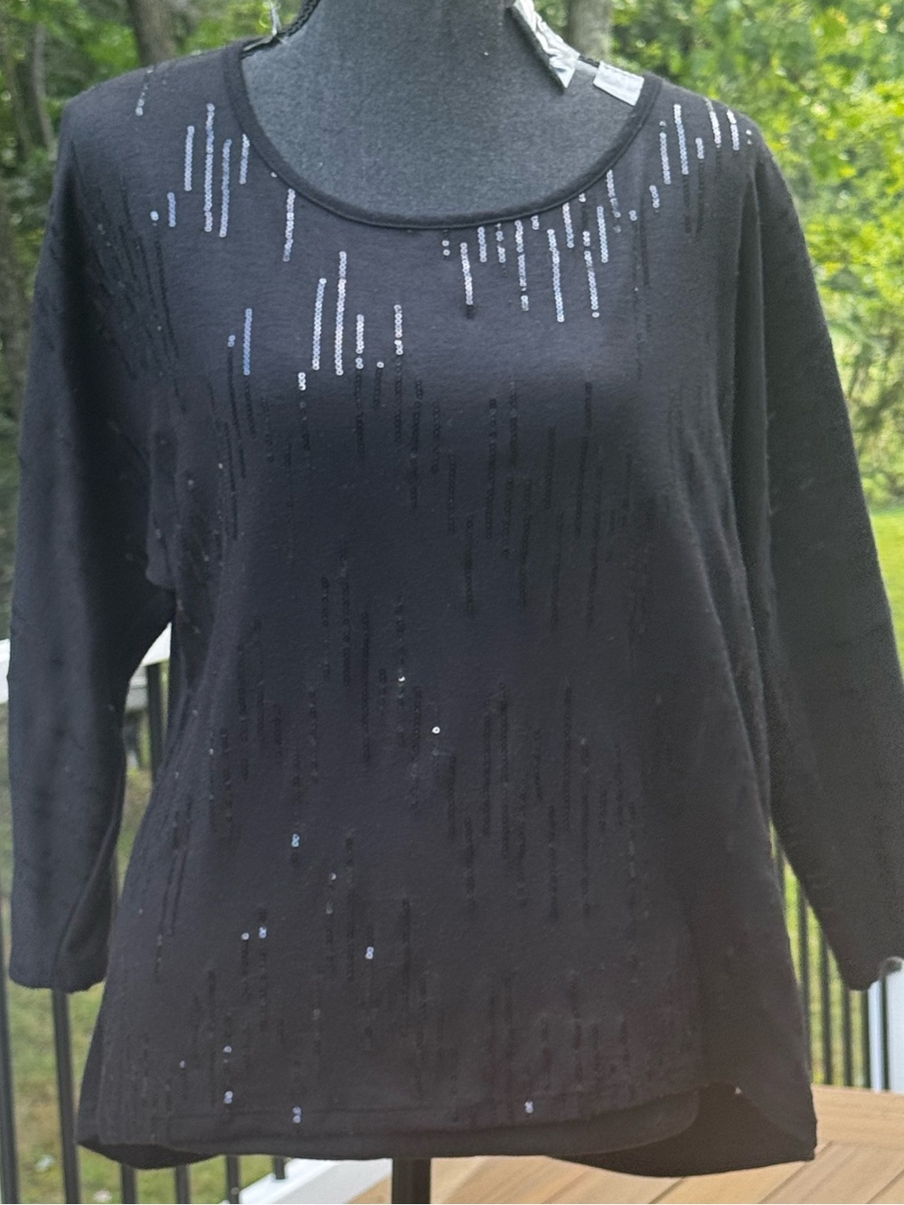 Notations Black Long-Sleeve Sequin Accent Top Size large